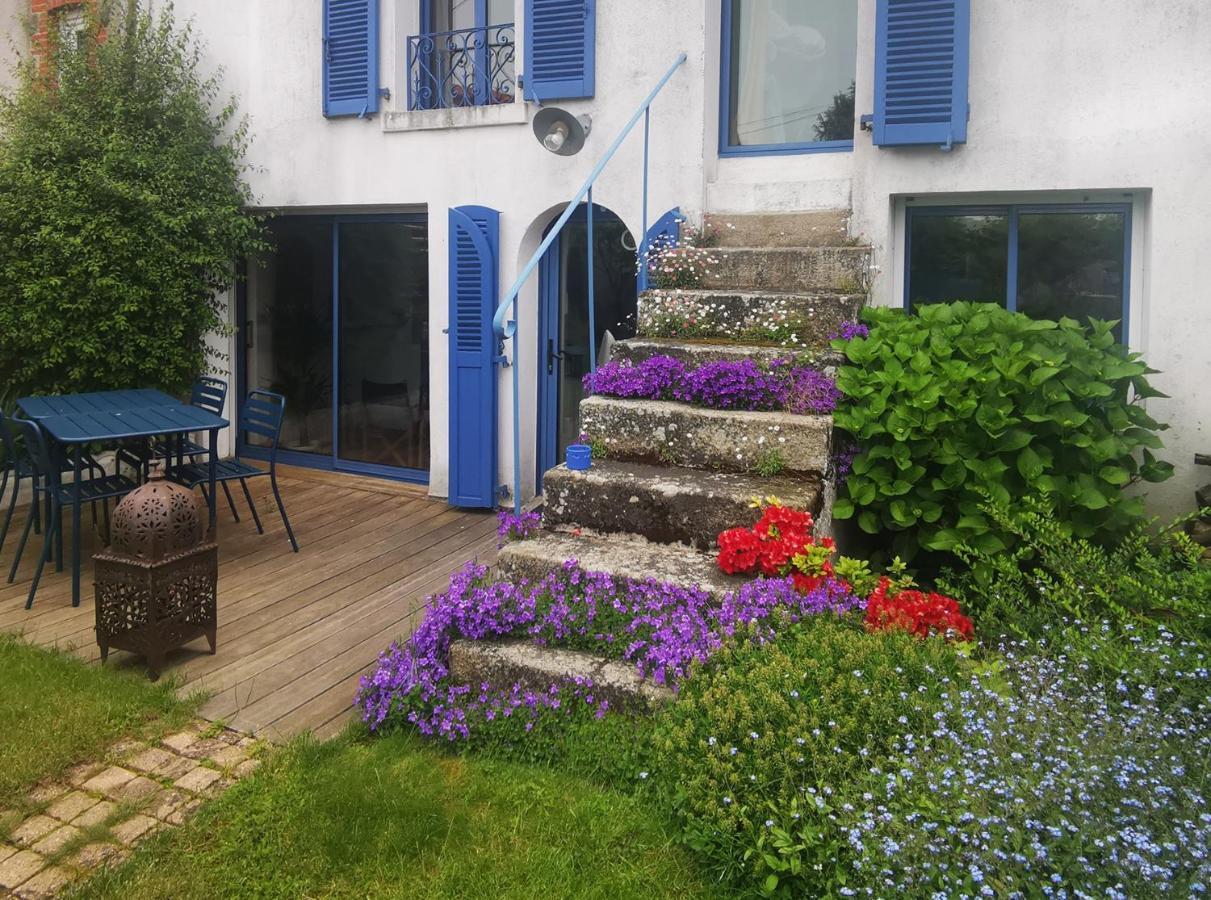 Lile Bleue, Un Parfum De Voyage Cholet Exterior photo